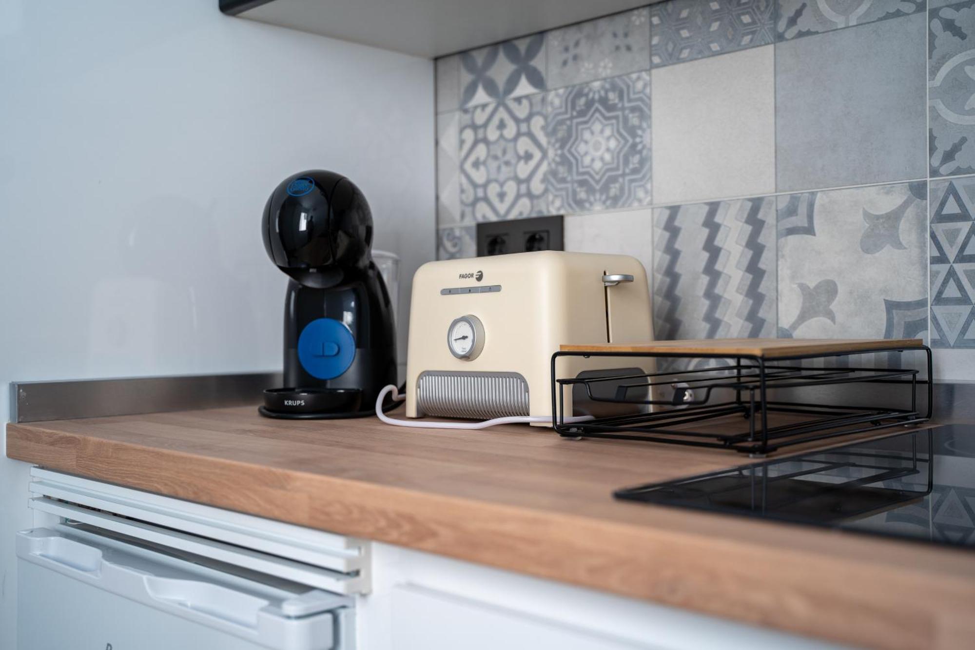Apartamentos Gomerez 30 Granada Eksteriør bilde